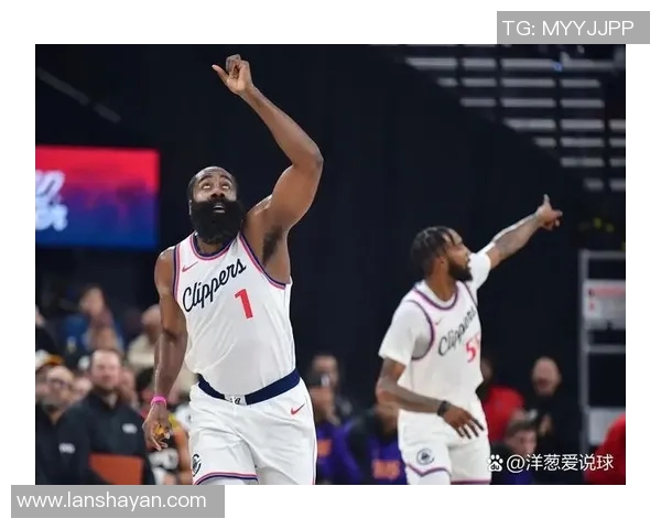 2015年火箭与快船激战回顾:一场经典对决的精彩瞬间与战术分析